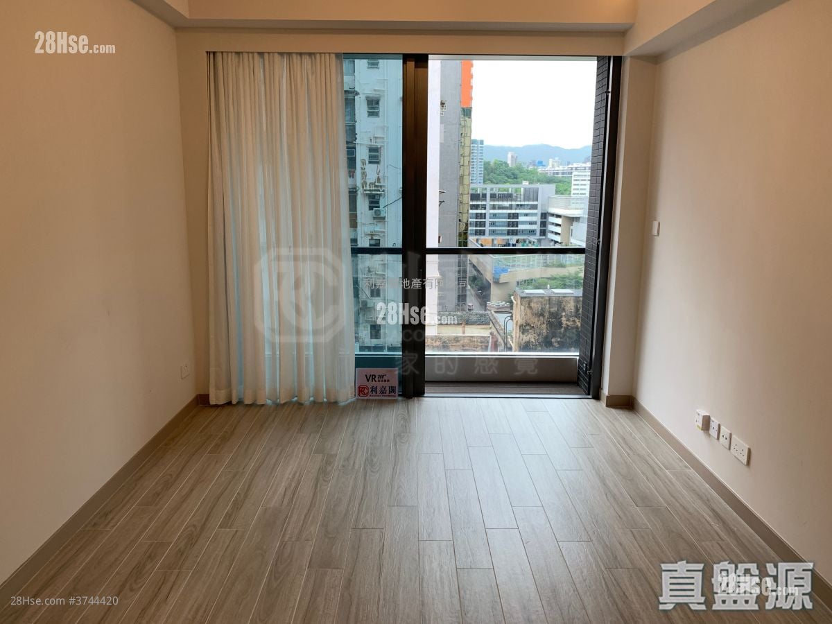 Arbour Sell 256 ft²