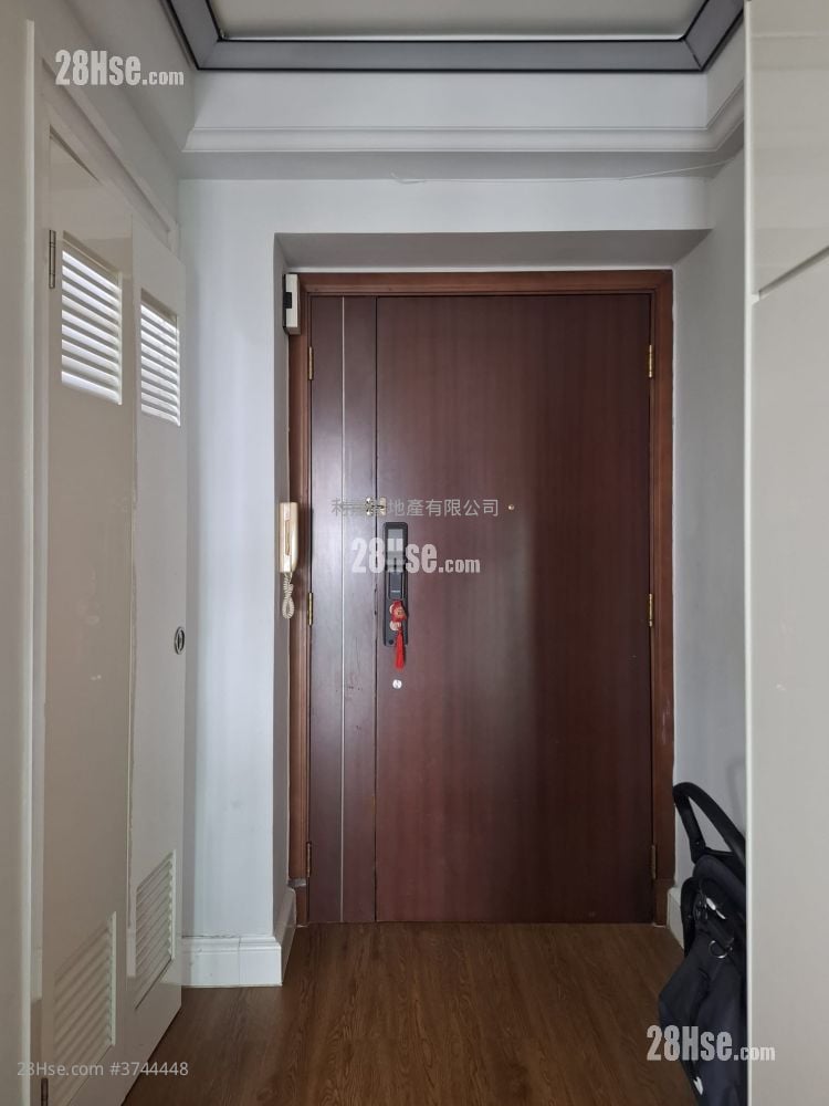 映湾园 售盘 3 房 , 2 浴室 918 平方尺