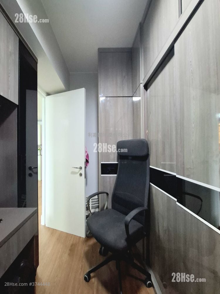 映湾园 售盘 3 房 , 2 浴室 918 平方尺