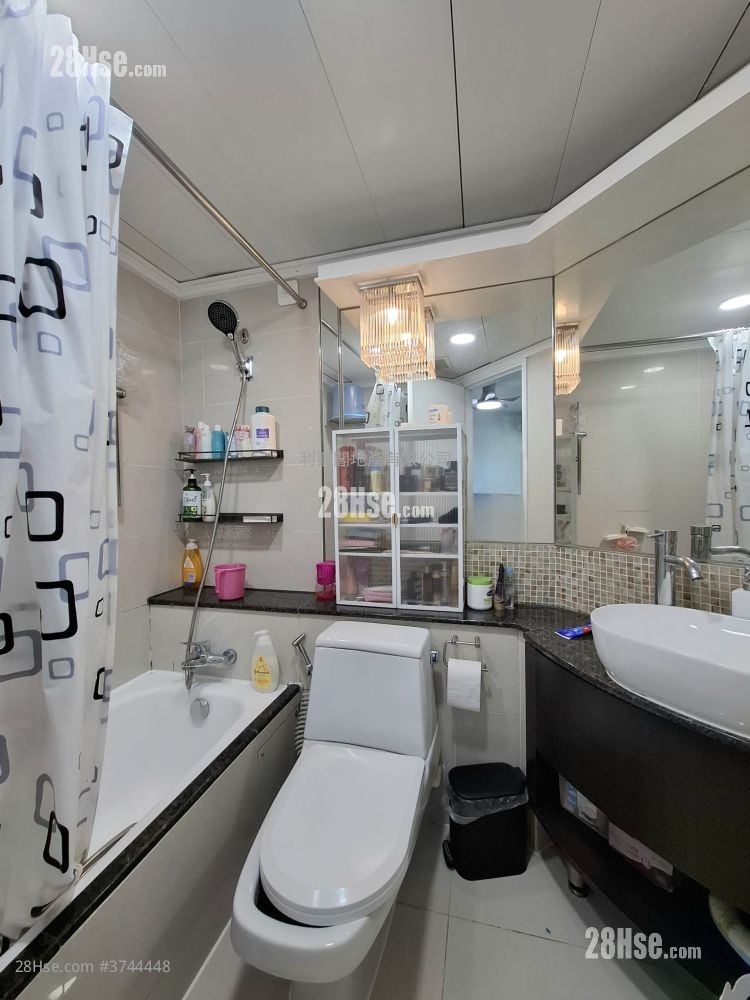 映湾园 售盘 3 房 , 2 浴室 918 平方尺