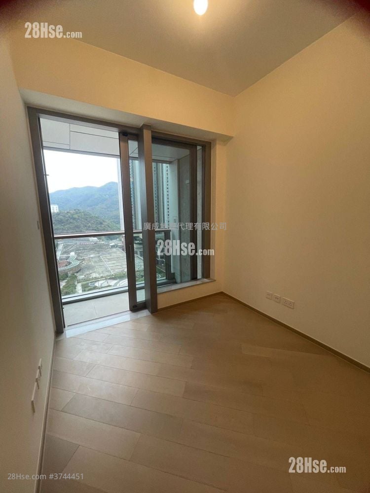 Villa Garda Ii Rental 2 Bedrooms , 1 Bathroom 451 ft²