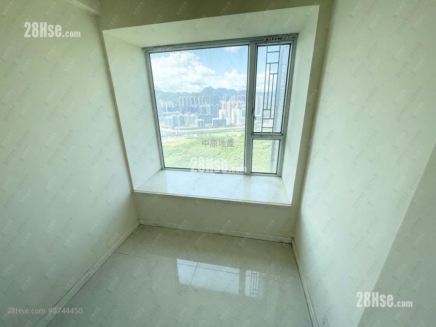 緻藍天 售盤 3 房 , 3 浴室 819 平方呎