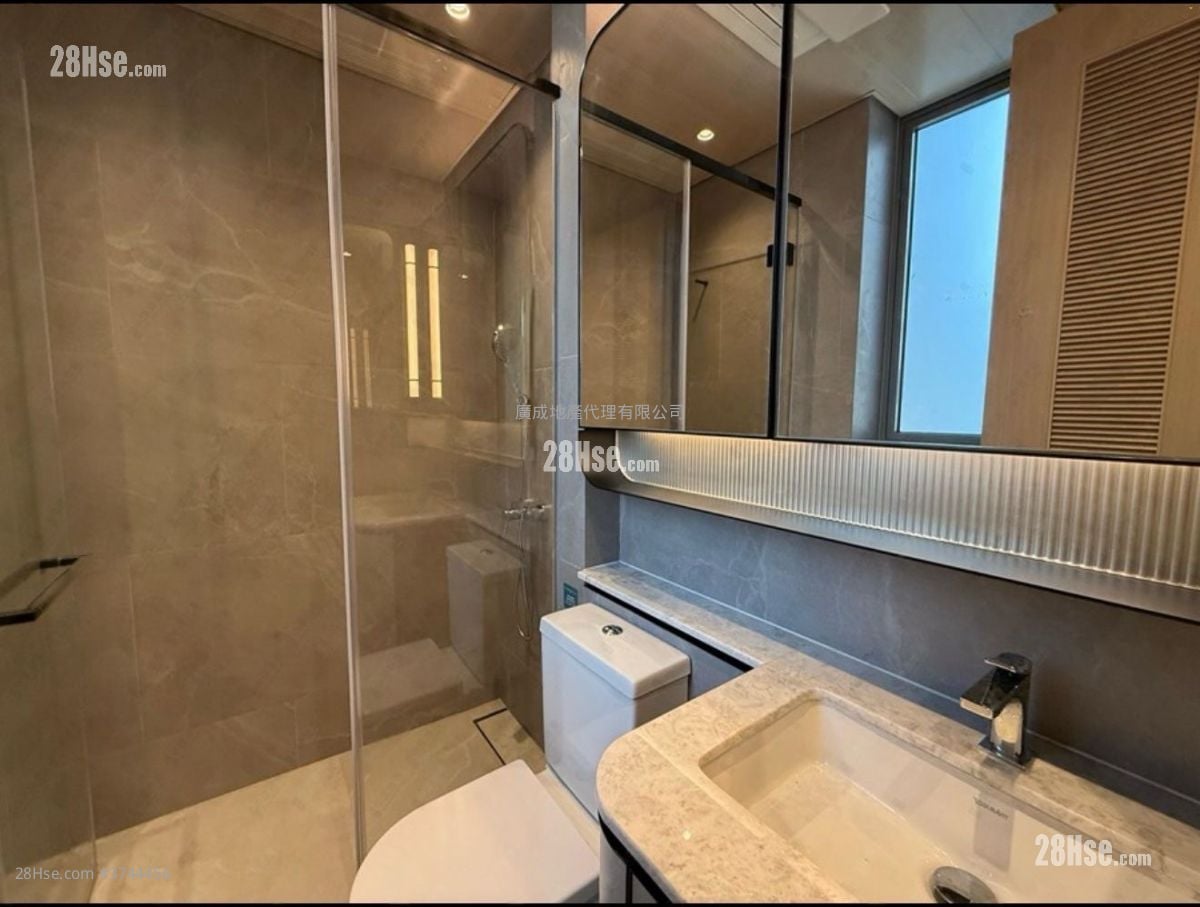 Seasons Place 租盘 2 房 , 1 浴室 441 平方尺