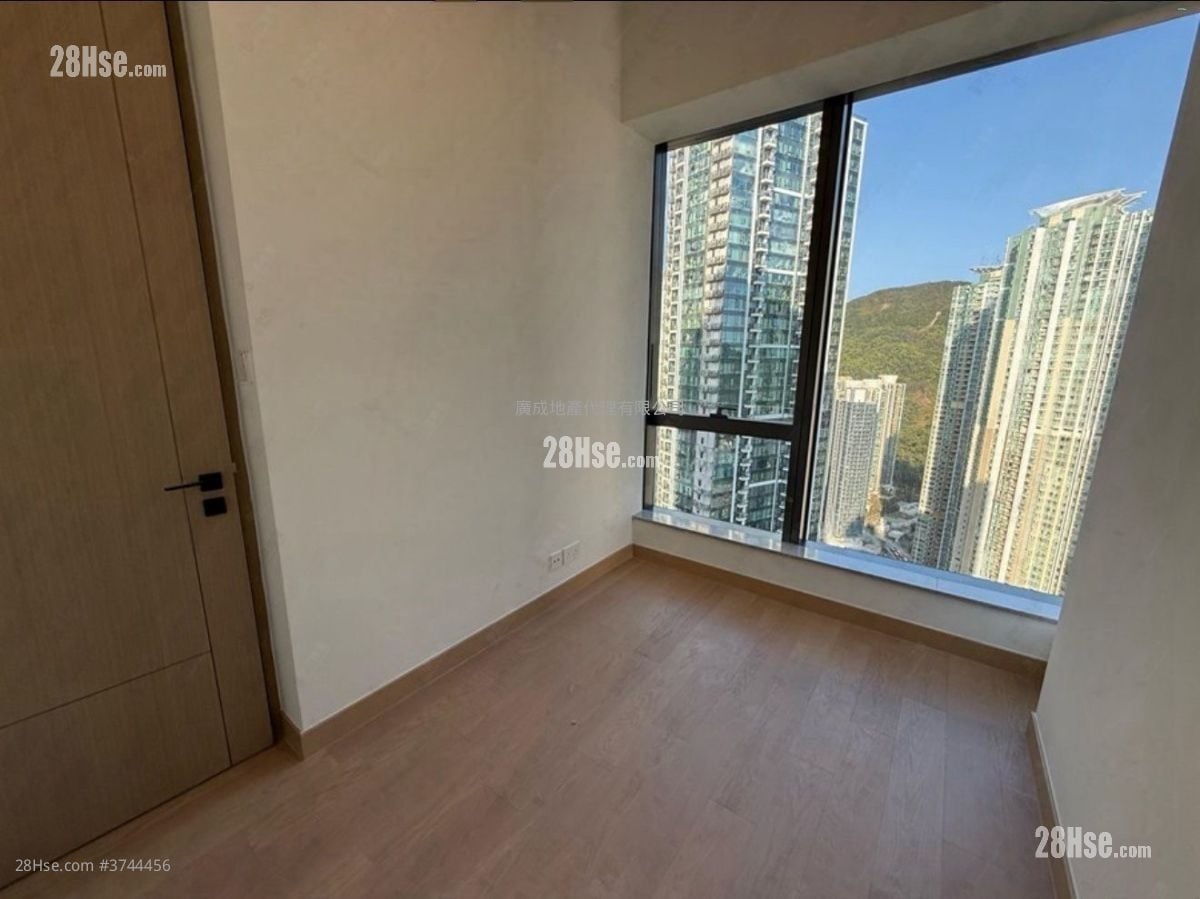 Seasons Place 租盘 2 房 , 1 浴室 441 平方尺