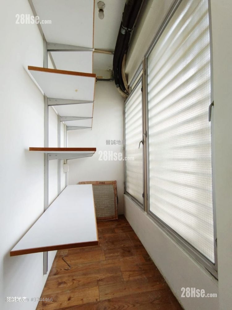 Anglers' Bay Sell 3 Bedrooms , 2 Bathrooms 680 ft²