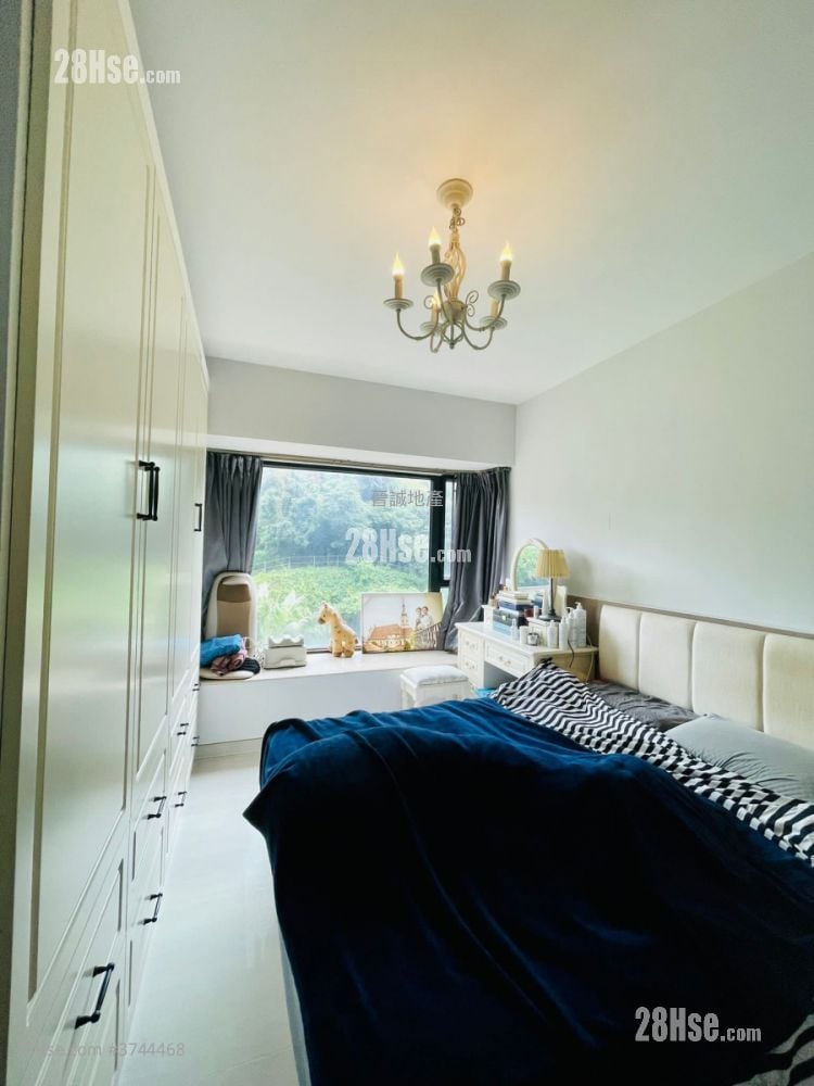 Villa Sapphire Sell 3 Bedrooms , 2 Bathrooms 702 ft²