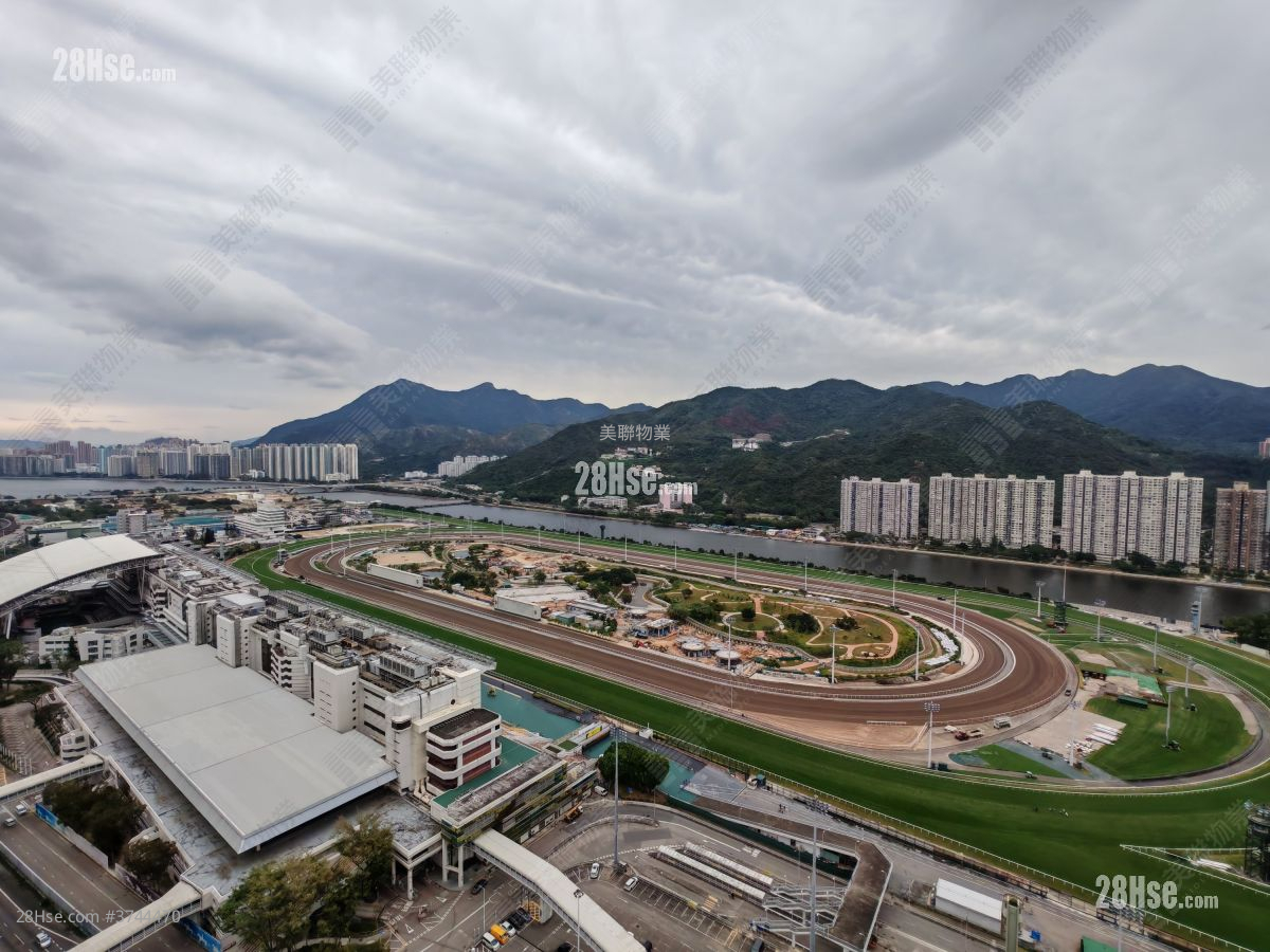 駿景園 租盤 4 房 , 4 浴室 2,478 平方呎