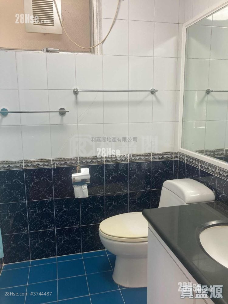 太古城 售盘 3 房 , 2 浴室 1,015 平方尺