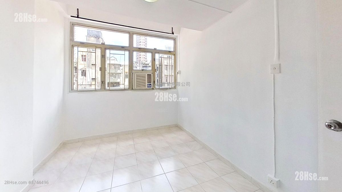 睡房 2: 新村街50-50A號 租盤 2 房 , 1 浴室 380 平方呎