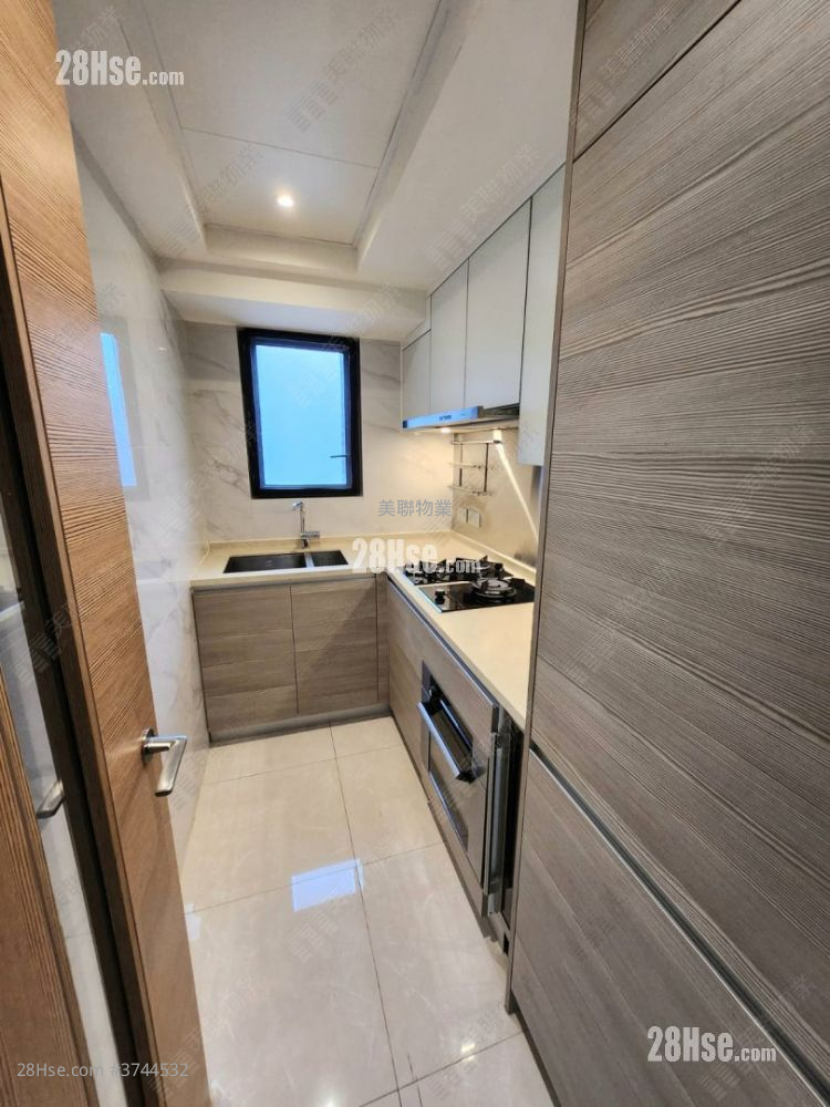 天寰 售盘 3 房 , 2 浴室 635 平方尺