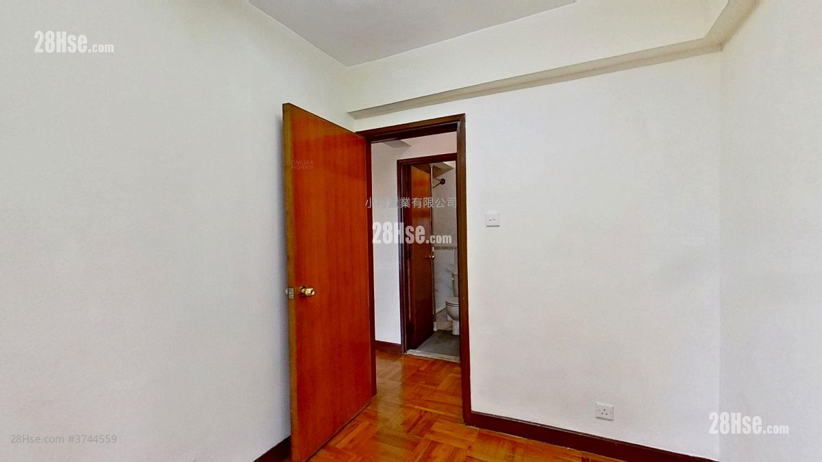 仁和大廈 租盤 2 房 , 1 浴室 422 平方呎