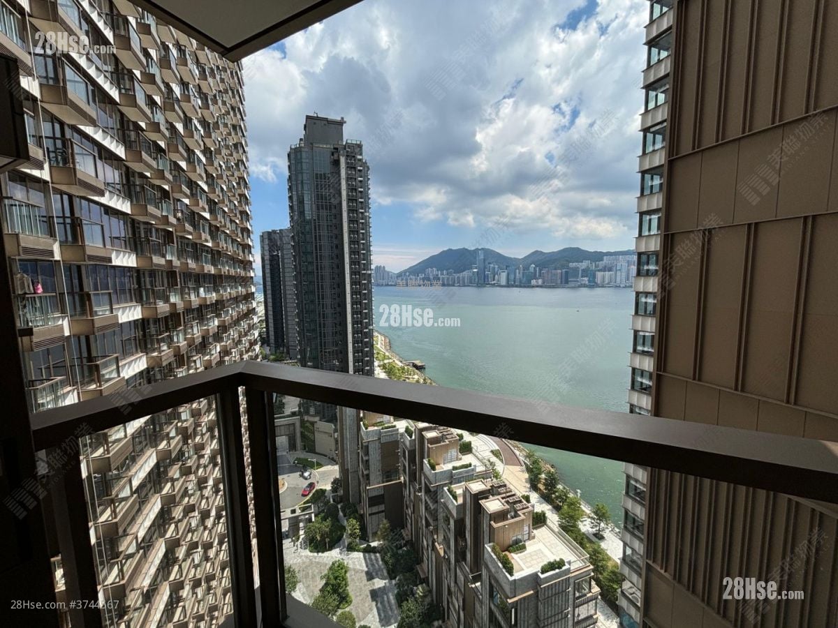 Pano Harbour Sell 2 Bedrooms , 1 Bathroom 577 ft²