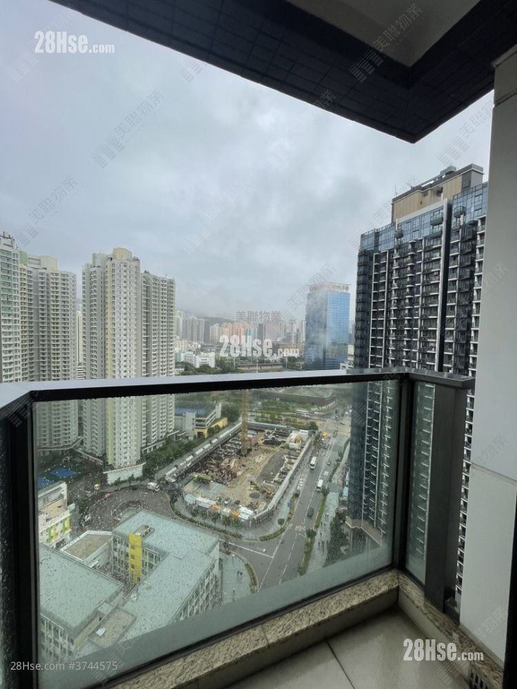 One Kai Tak(I) Sell 3 Bedrooms , 1 Bathroom 584 ft²
