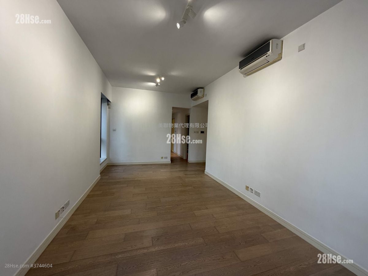 Kensington Hill 售盘 3 房 , 1 浴室 865 平方尺