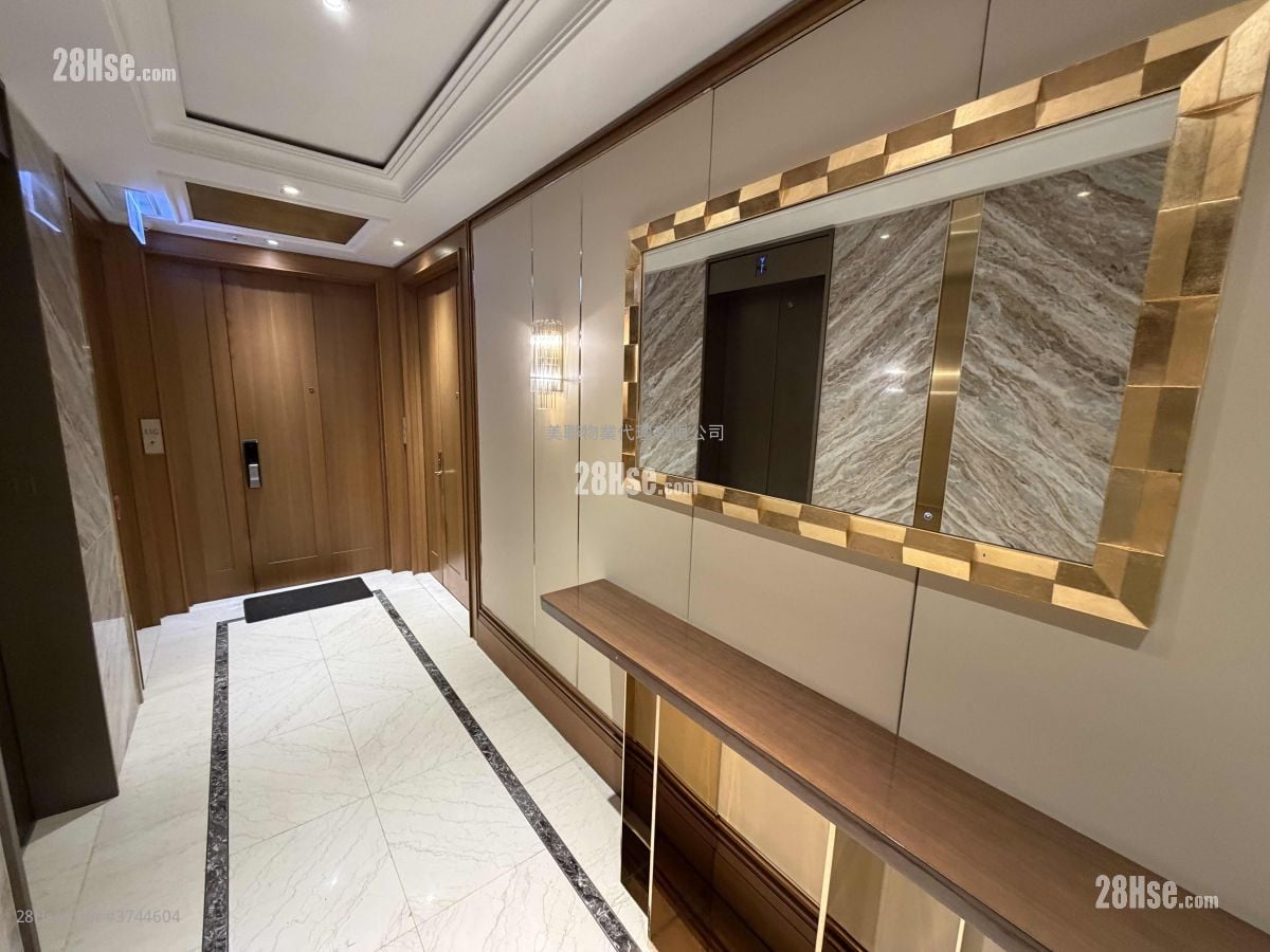 Kensington Hill 售盘 3 房 , 1 浴室 865 平方尺