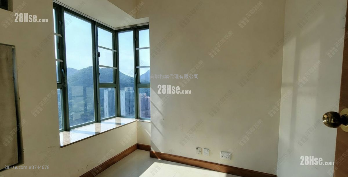 君傲湾 售盘 2 房 , 1 浴室 440 平方尺