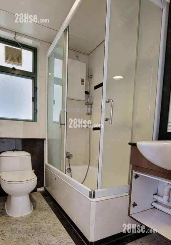 君傲湾 售盘 2 房 , 1 浴室 440 平方尺