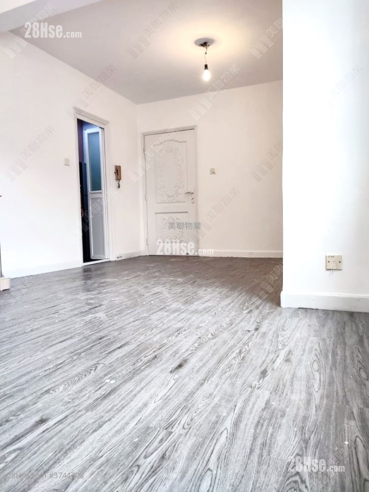 海悅花園 售盤 3 房 , 1 浴室 590 平方呎