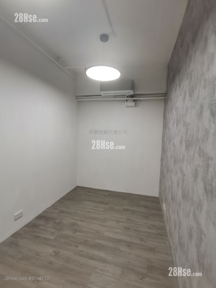 華盛工業大廈 租盤 開放式間隔 120 平方呎