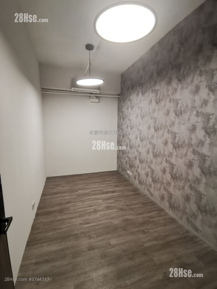 華盛工業大廈 租盤 開放式間隔 120 平方呎