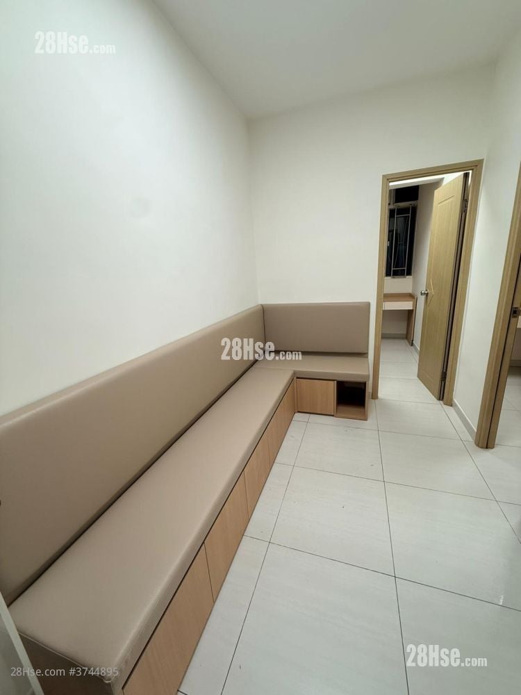 Montane Mansion Sell 3 Bedrooms , 1 Bathroom 388 ft²