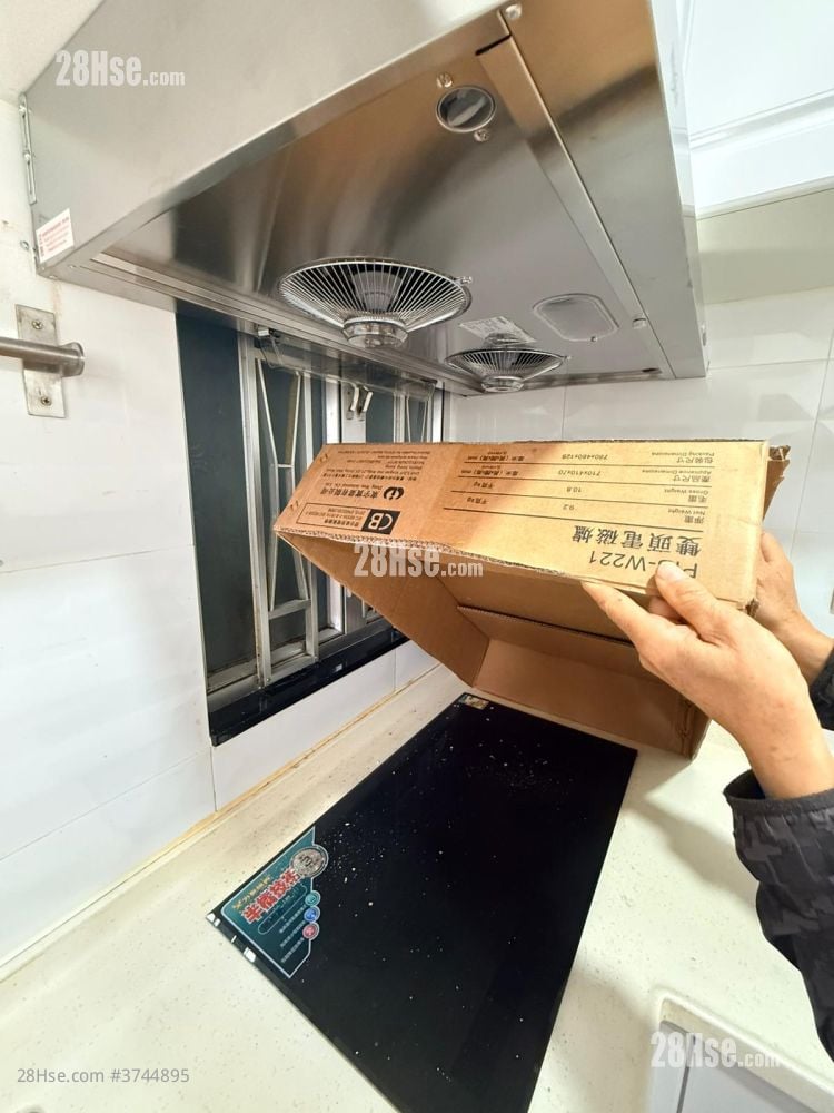 Montane Mansion Sell 3 Bedrooms , 1 Bathroom 388 ft²