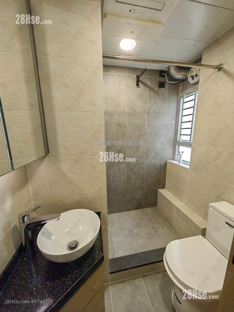 Yu Tai Court Sell Studio , 1 Bathroom 320 ft²