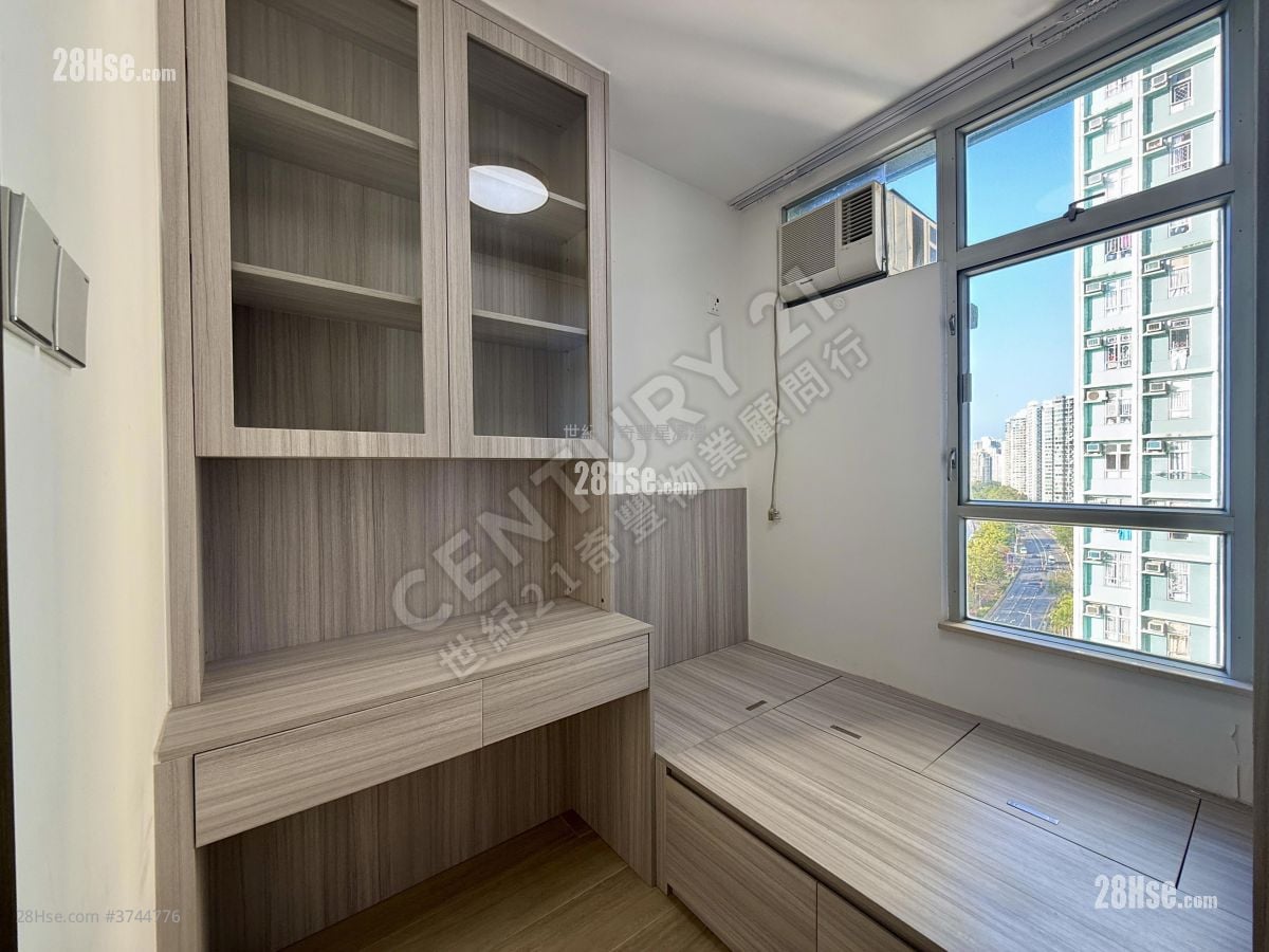 锦泰苑 售盘 3 房 , 2 浴室 650 平方尺