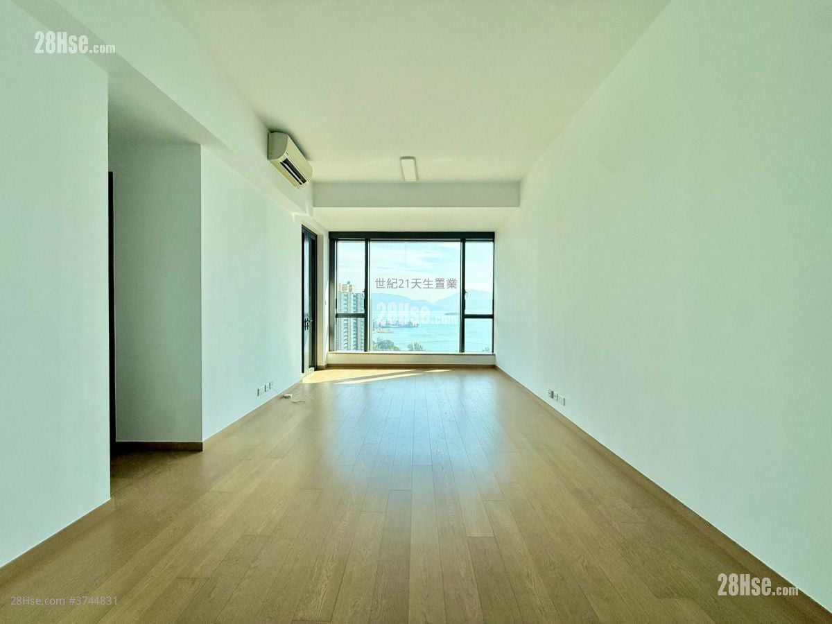 满名山 售盘 4 房 , 3 浴室 976 平方尺