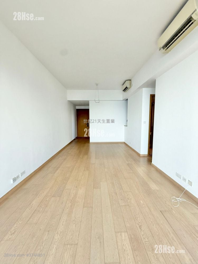 满名山 售盘 4 房 , 3 浴室 976 平方尺