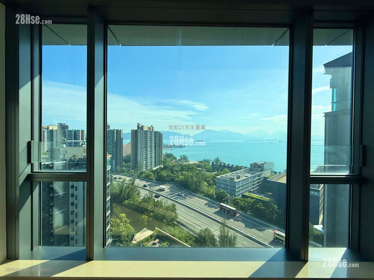 满名山 售盘 4 房 , 3 浴室 976 平方尺