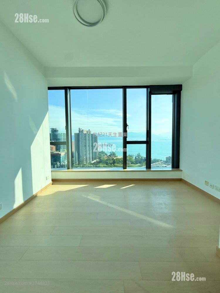 满名山 售盘 4 房 , 3 浴室 976 平方尺