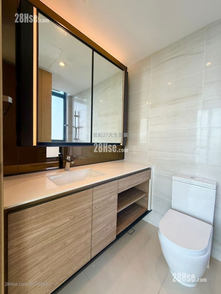 满名山 售盘 4 房 , 3 浴室 976 平方尺