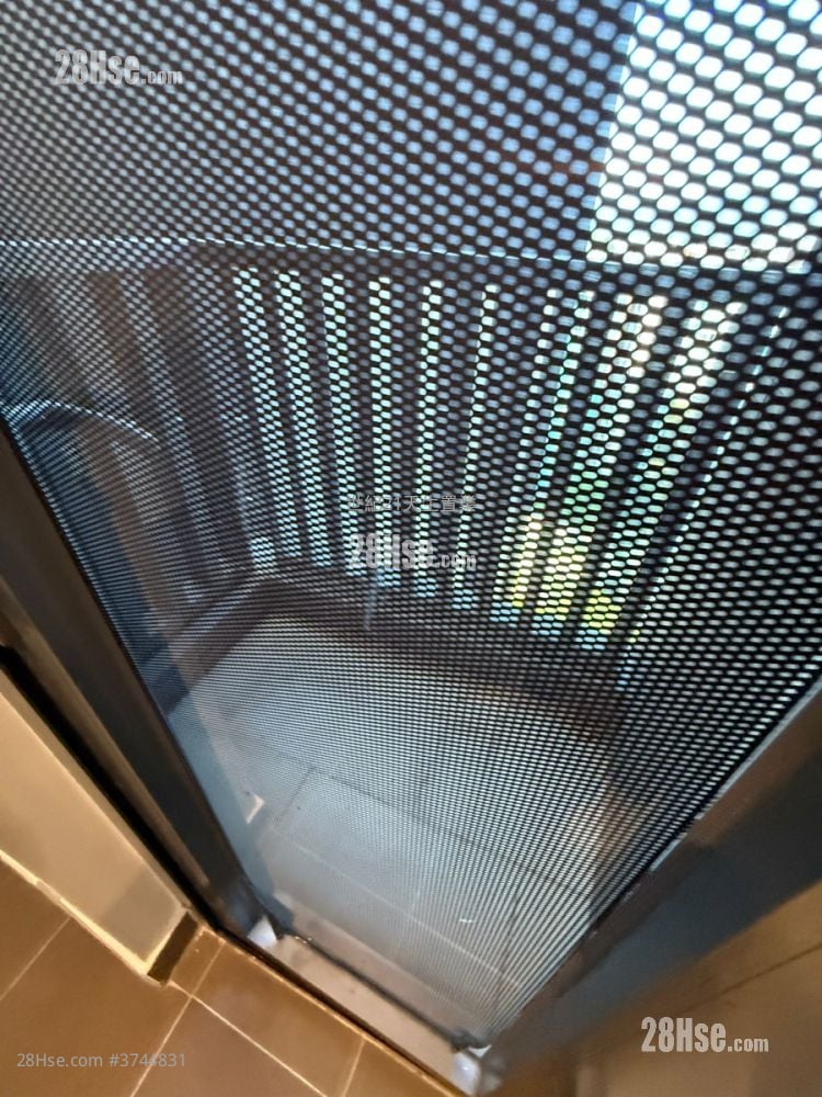 满名山 售盘 4 房 , 3 浴室 976 平方尺