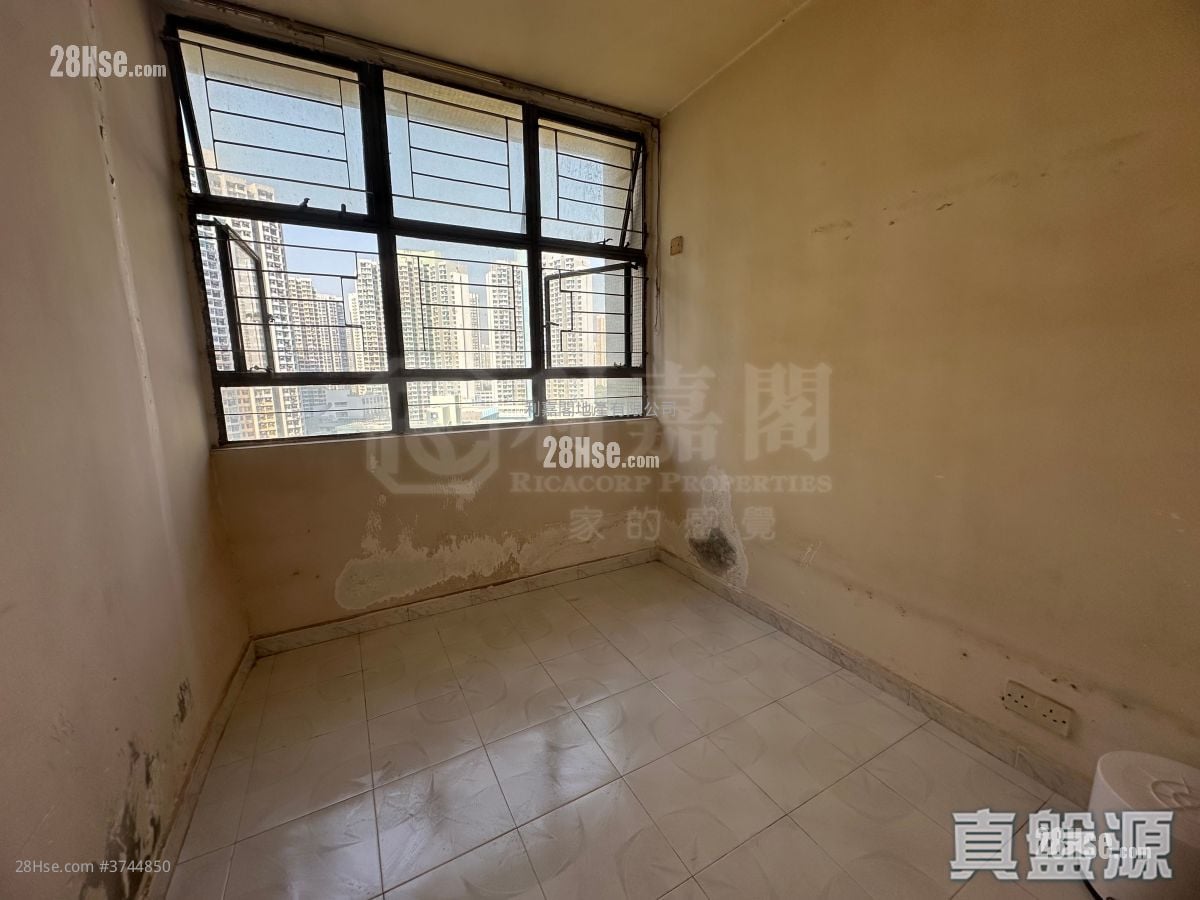 天佑苑 售盘 2 房 , 1 浴室 438 平方尺