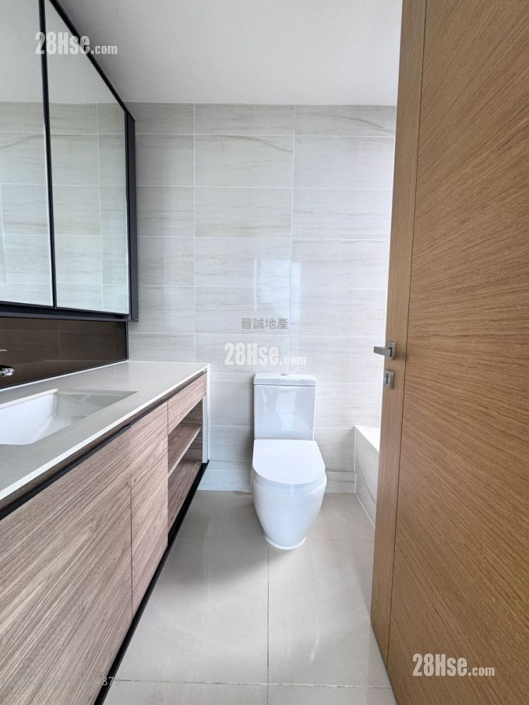 滿名山 售盤 4 房 , 3 浴室 976 平方呎