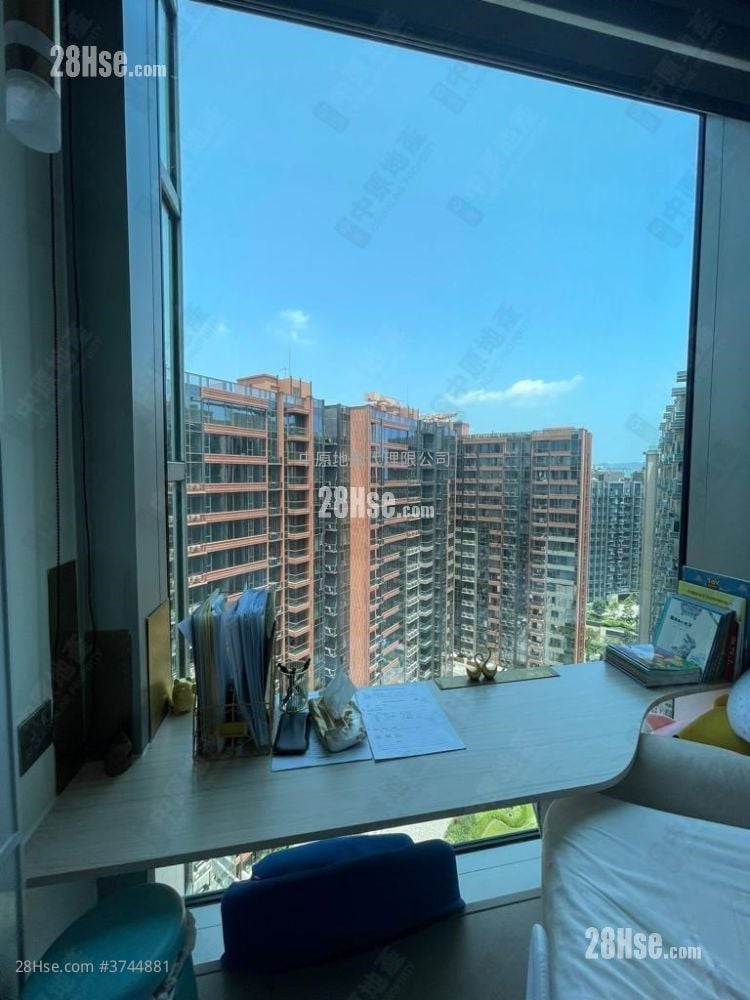 Mayfair By The Sea 8 Sell 3 Bedrooms 677 ft²