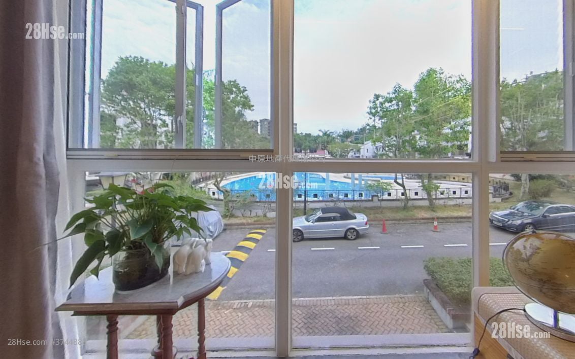 新翠山庄 售盘 2 房 915 平方尺