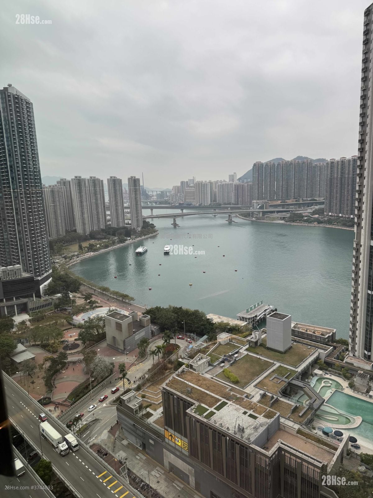 全城滙 售盤 3 房 768 平方呎