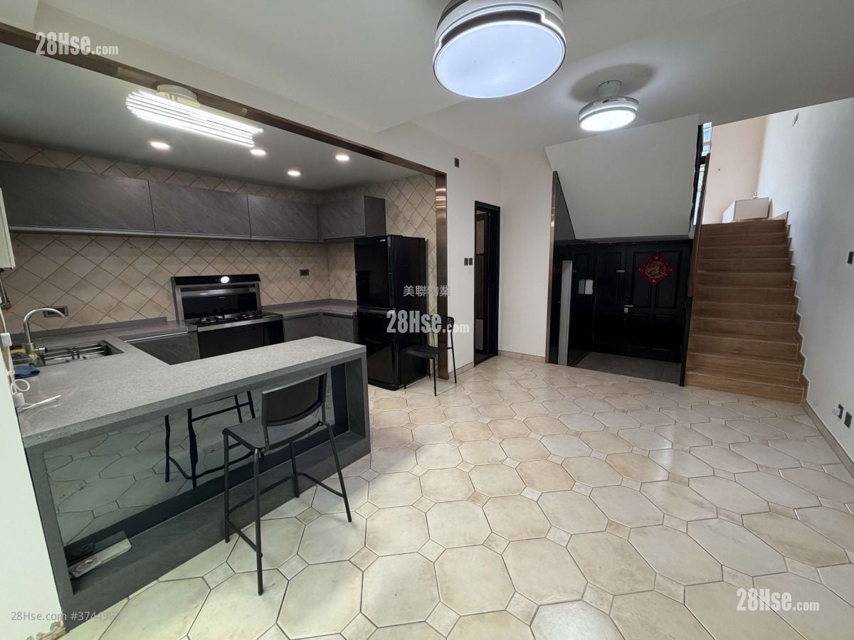 加州豪园 售盘 3 房 , 2 浴室 1,389 平方尺