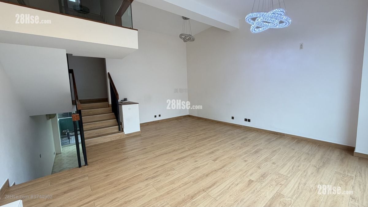 加州豪园 售盘 3 房 , 2 浴室 1,389 平方尺