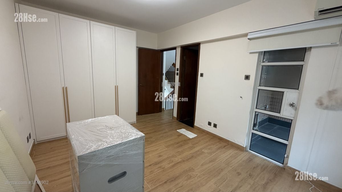 加州豪园 售盘 3 房 , 2 浴室 1,389 平方尺