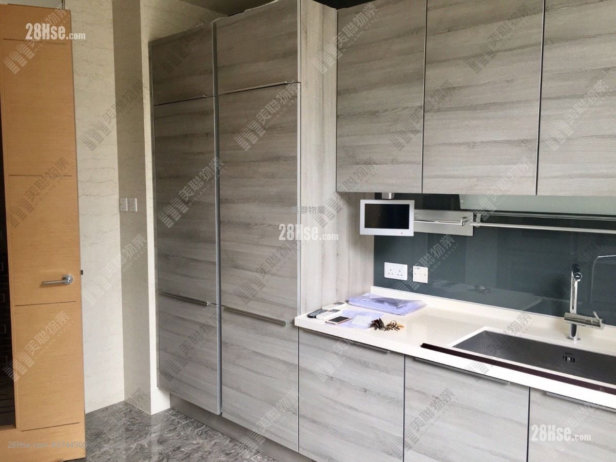 天峦 售盘 3 房 , 4 浴室 1,815 平方尺