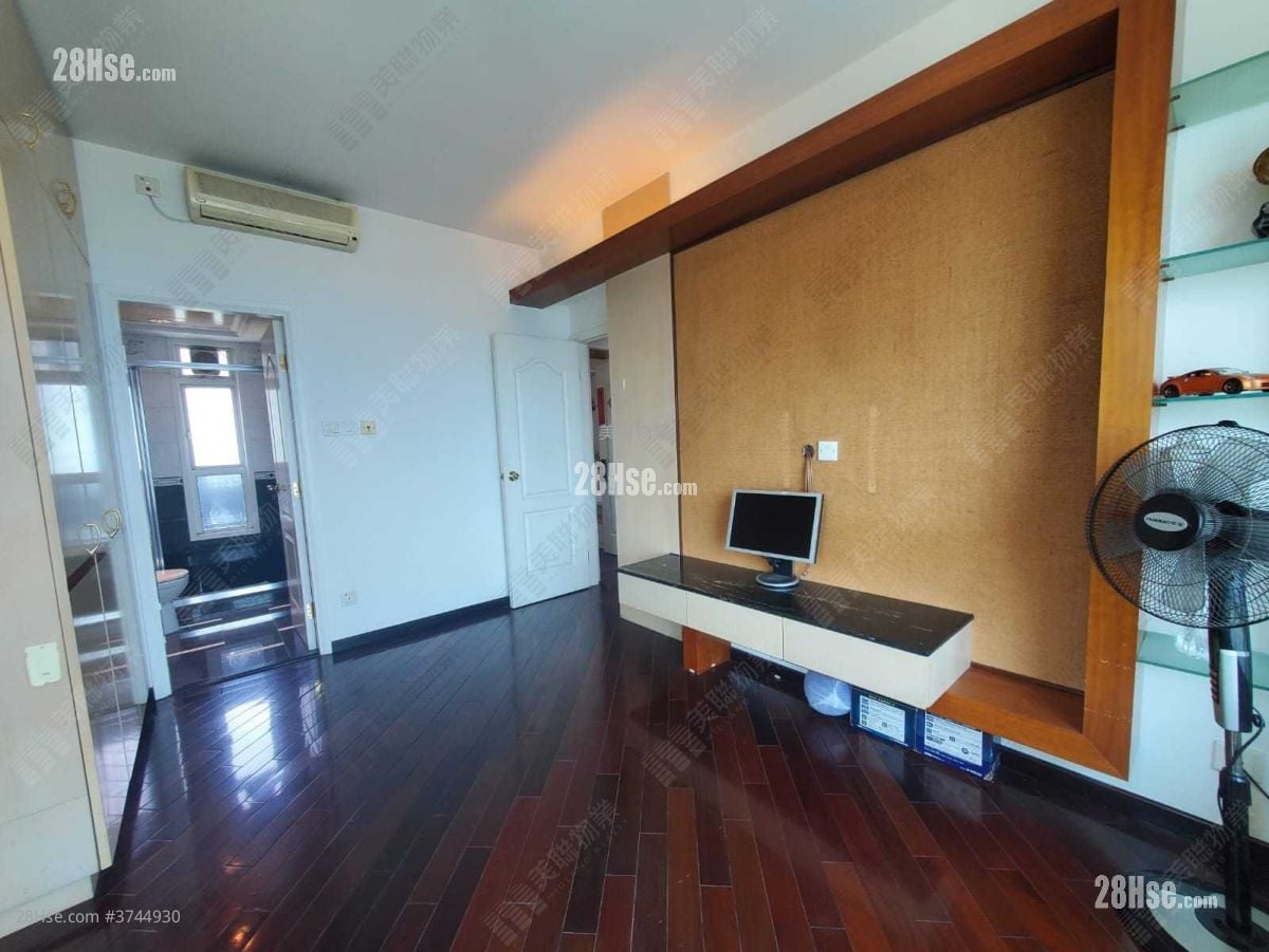 嘉皇台 售盘 4 房 , 3 浴室 1,764 平方尺