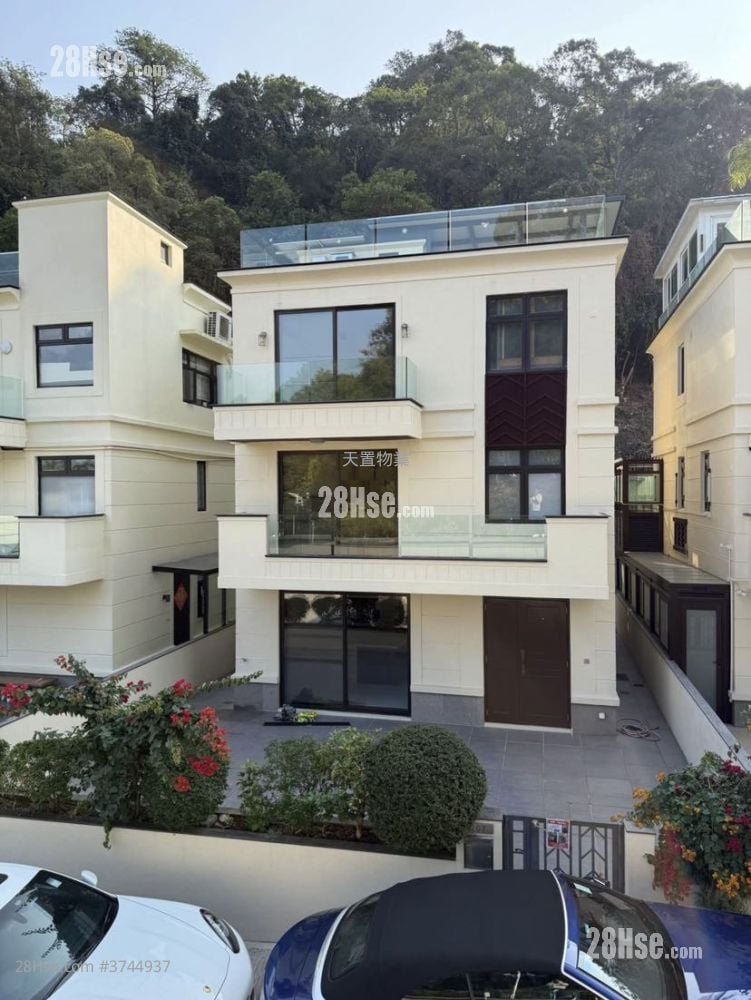 雍怡小筑 售盘 5+ 房 , 5+ 浴室 2,100 平方尺