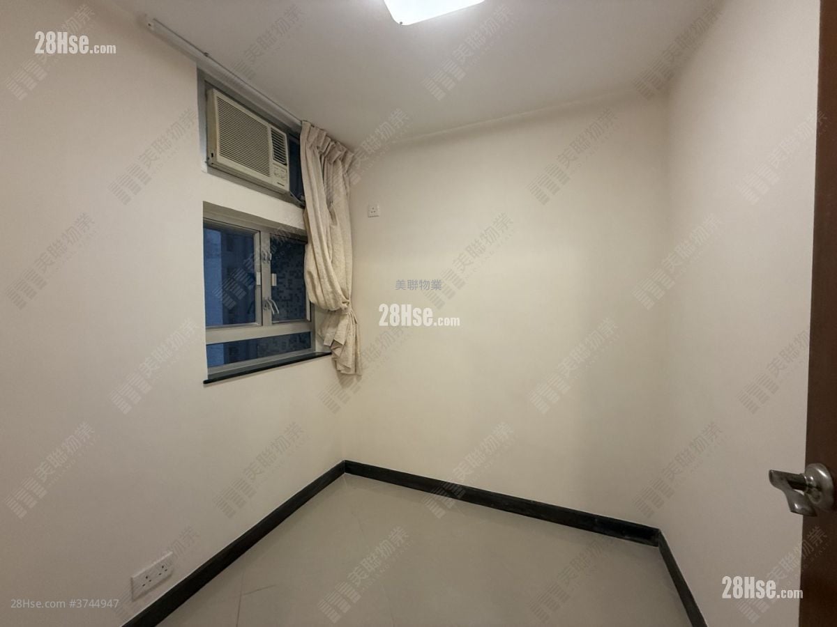 Ying Ming Court Sell 2 Bedrooms , 1 Bathroom 401 ft²