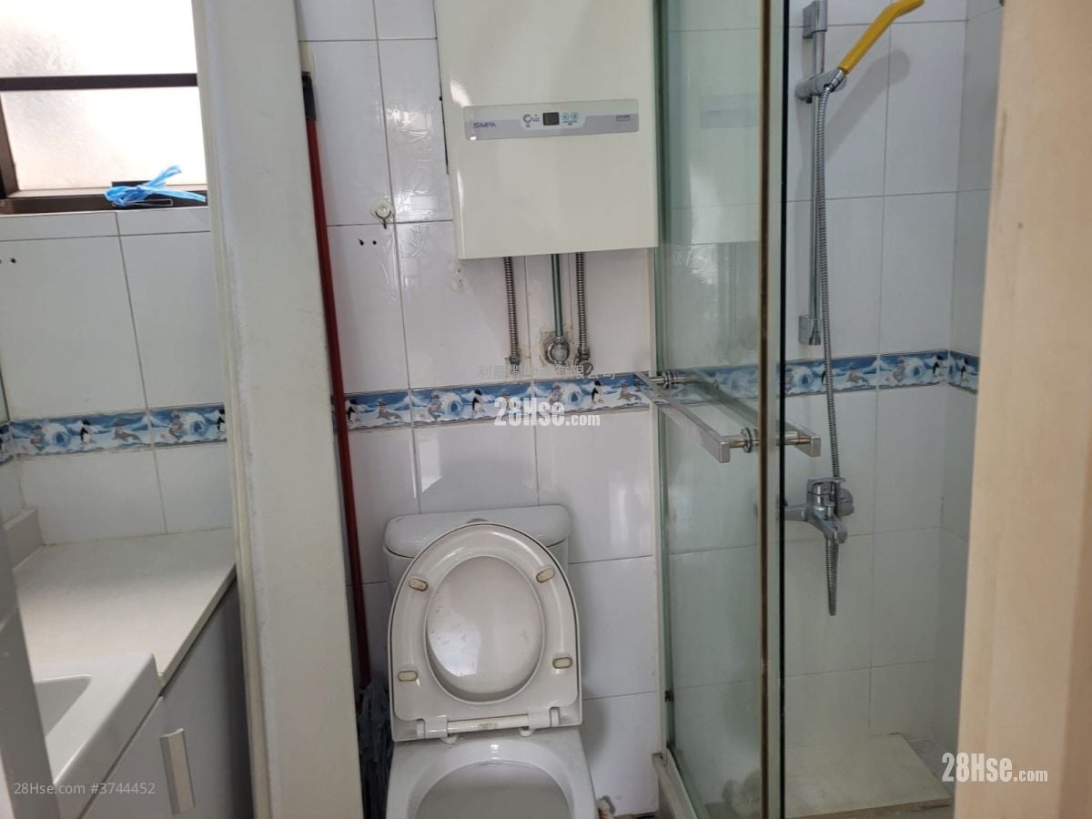 荃昌中心 售盘 2 房 , 1 浴室 368 平方尺