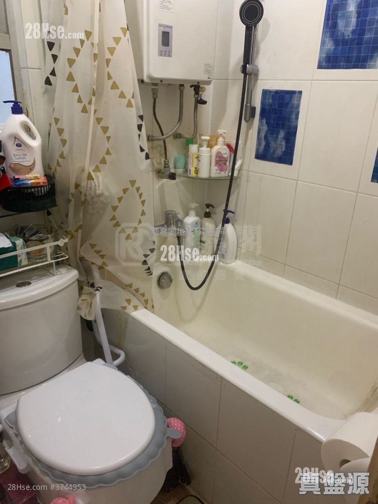 荃德花園 售盤 2 房 , 1 浴室 340 平方呎