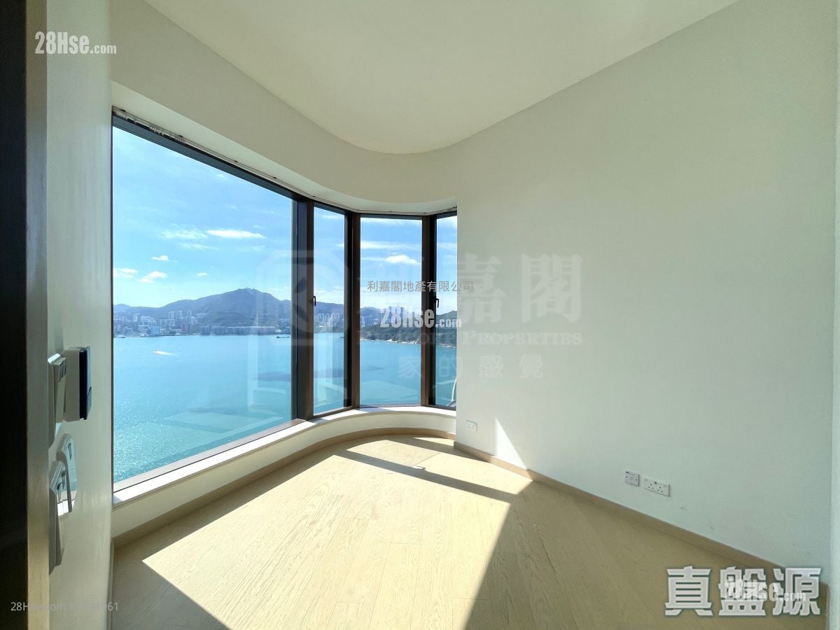 Lp10 Sell 4 Bedrooms 1,203 ft²