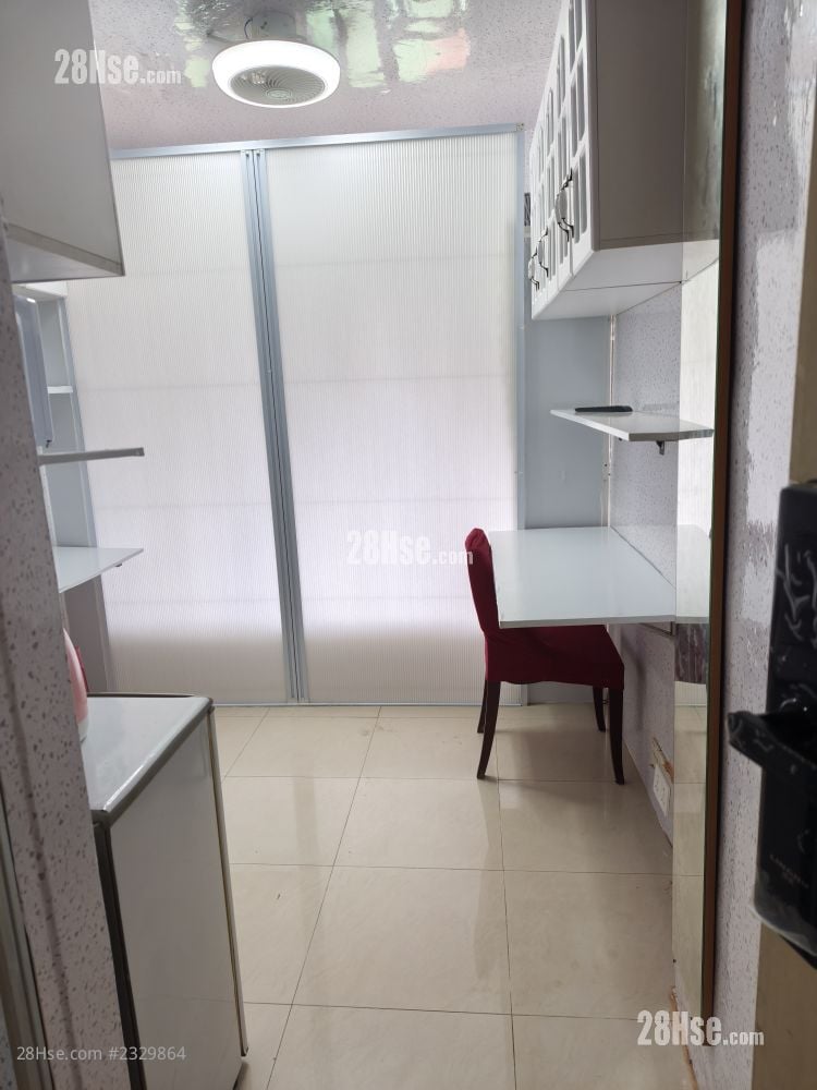 Warner Building Rental 1 Bedroom , 1 Bathroom 160 ft²